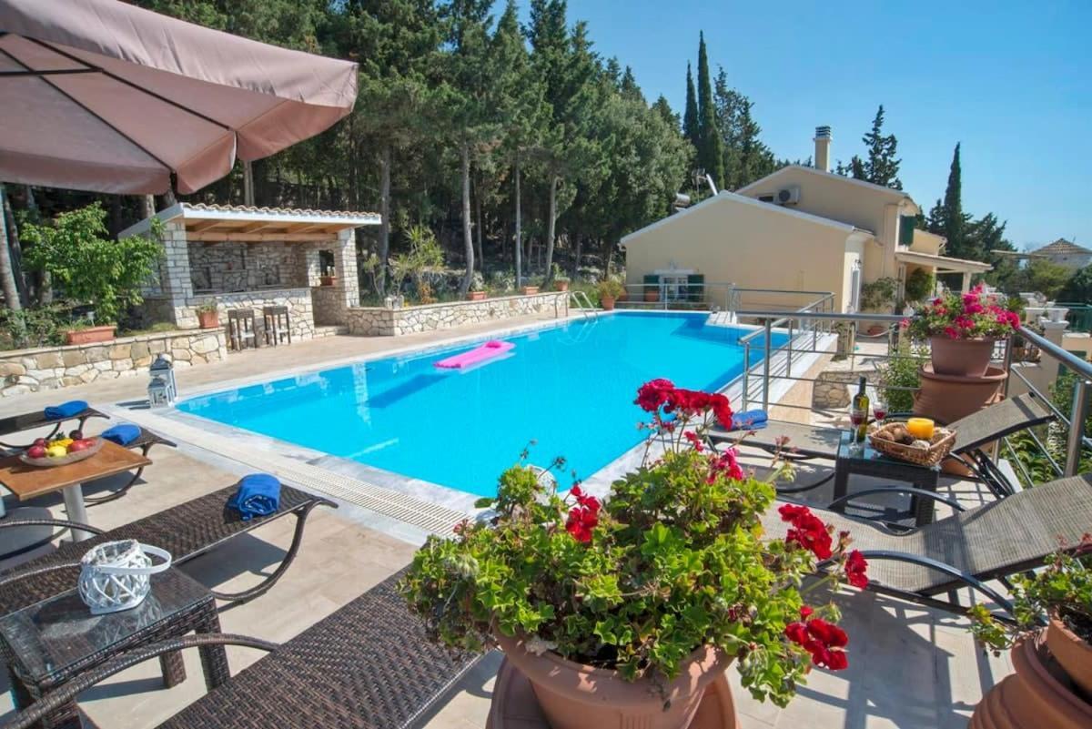Paxoi Serene Oasis - Mylos Mediterranean Charm Arvanitakeika المظهر الخارجي الصورة